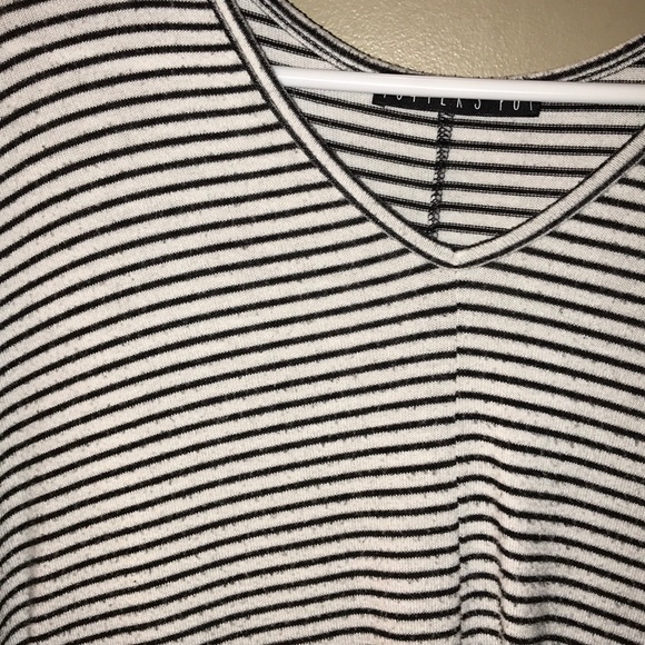 Striped tunic - Picture 2 of 7
